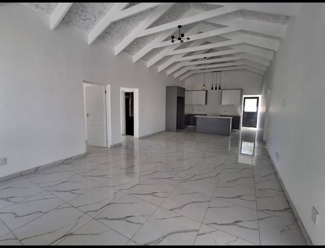 3 BEDROOM HOUSE FOR SALE IN SHELLEY POINT